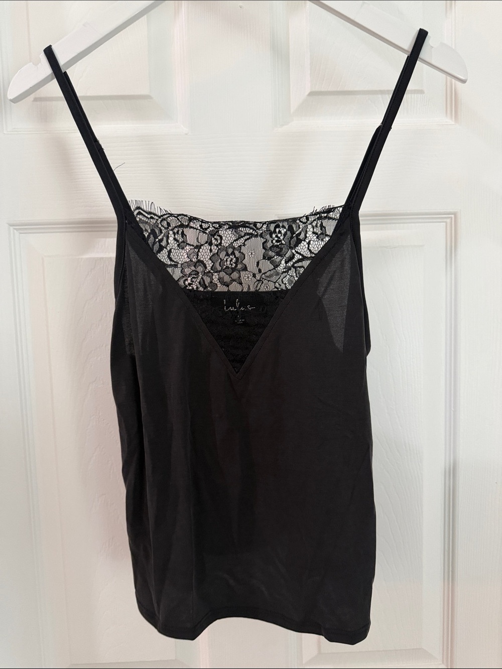 NWT Lulu's Black Lace-Trim Camisole